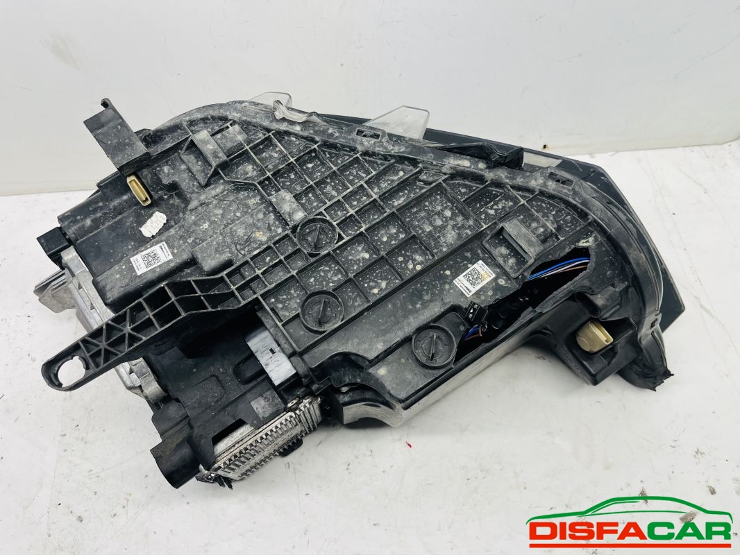 Fanale anteriore usato Volkswagen T-roc CORPO ROTTO, codice 2ga941036af – foto 2 di 10