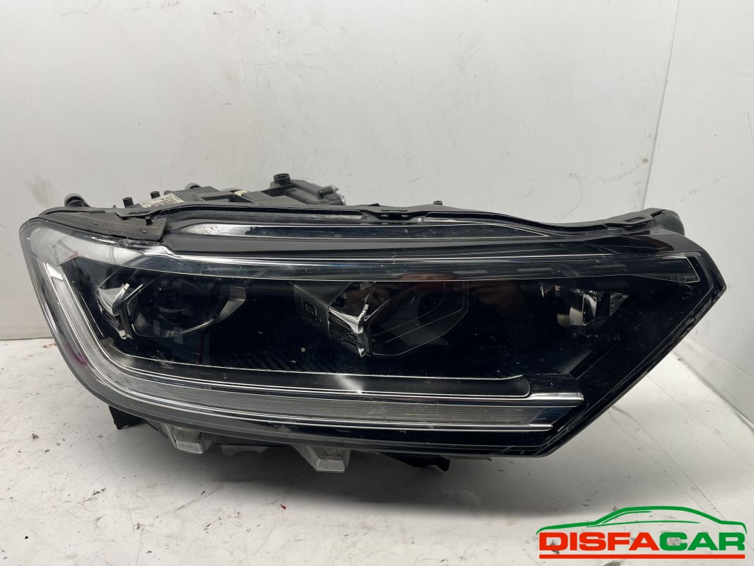 Fanale anteriore usato Volkswagen T-roc CORPO ROTTO, codice 2ga941036af – foto 10 di 10