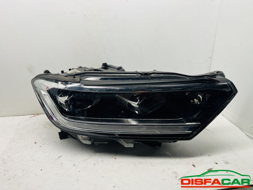 Fanale anteriore usato Volkswagen T-roc CORPO ROTTO, codice 2ga941036af – foto 9 di 10