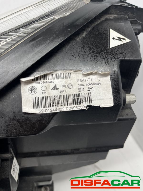 Fanale anteriore usato Alfa Romeo Giulietta 2010 – foto 2 di 4