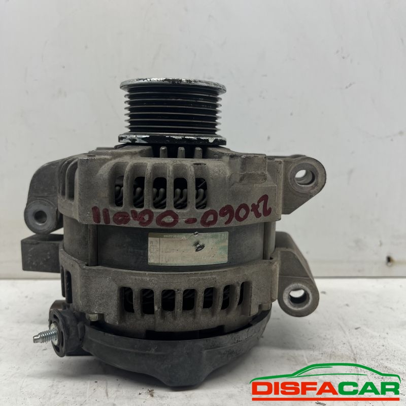 Alternatori usati Toyota Avensis, codice 27060-0g011 – foto 4 di 6