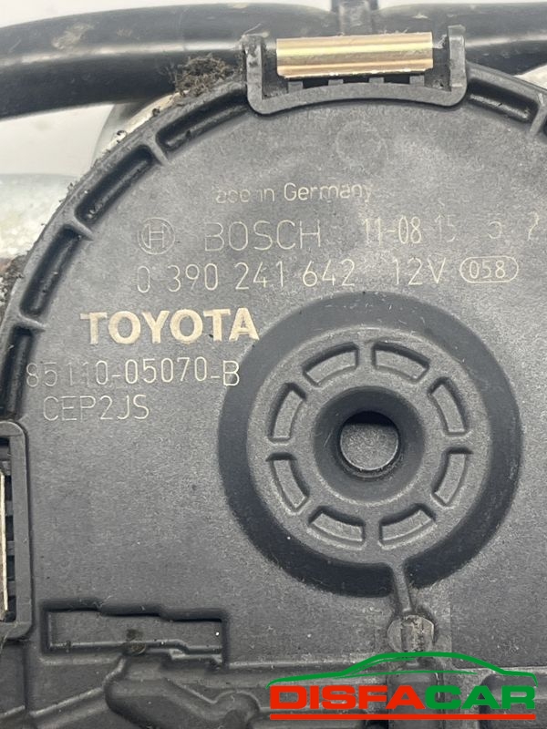 Motorino tergicristallo usato Toyota Avensis 85110-05070-b, codice 0390241642 – foto 3 di 4