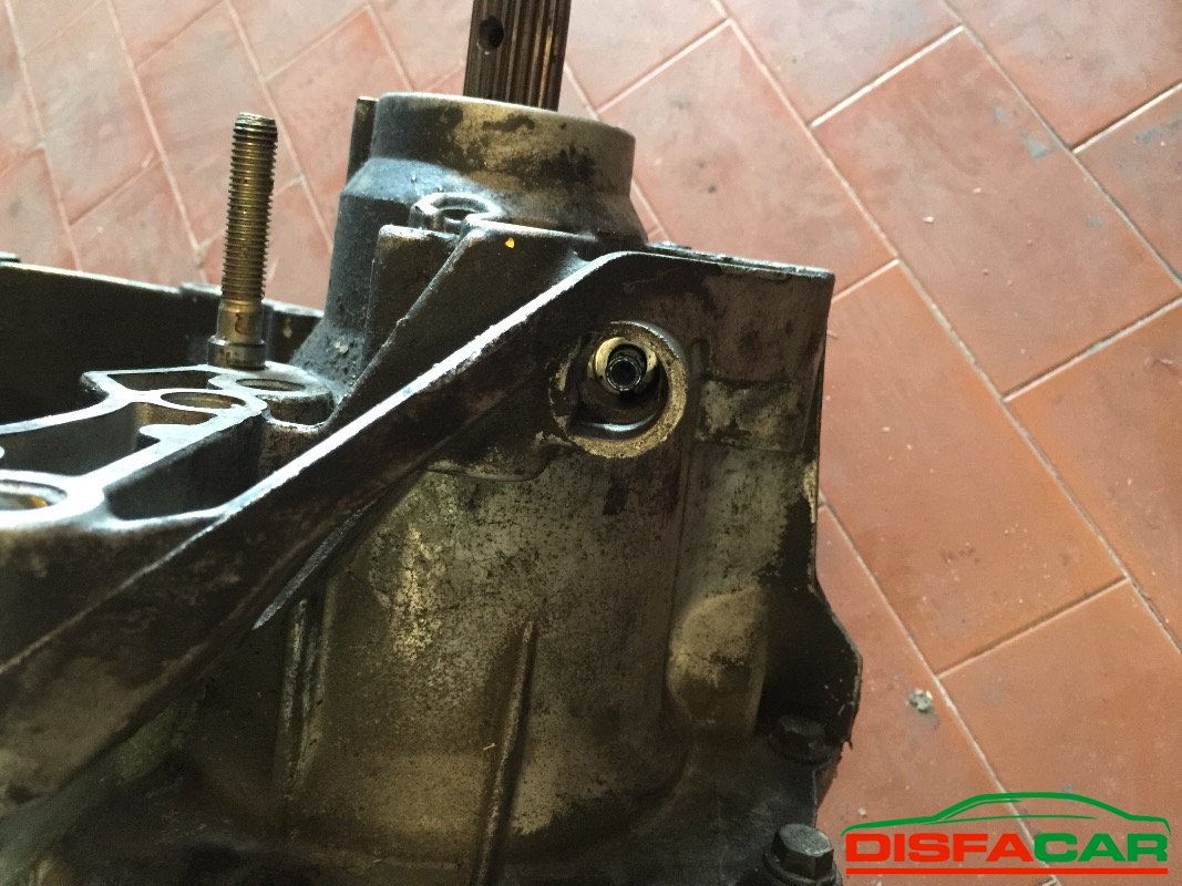 Cambio usato Renault Megane Scenic 1999, codice K4JC7 – foto 2 di 5