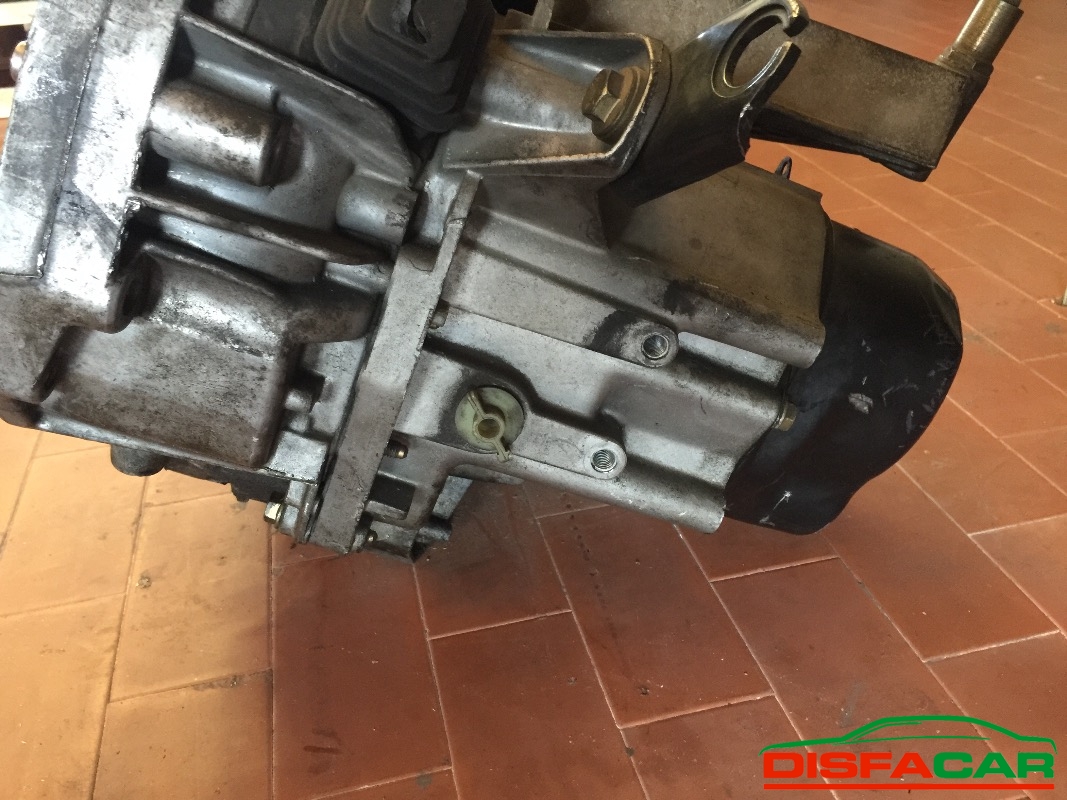 Cambio usato Renault Megane Scenic 1999, codice K4JC7 – foto 5 di 5