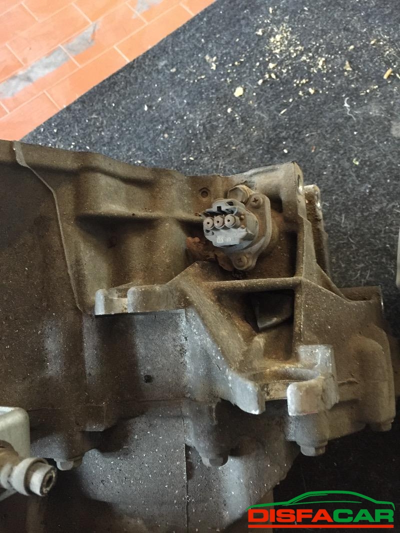 Cambio usato Toyota Avensis 1998, codice 2CTE – foto 5 di 5