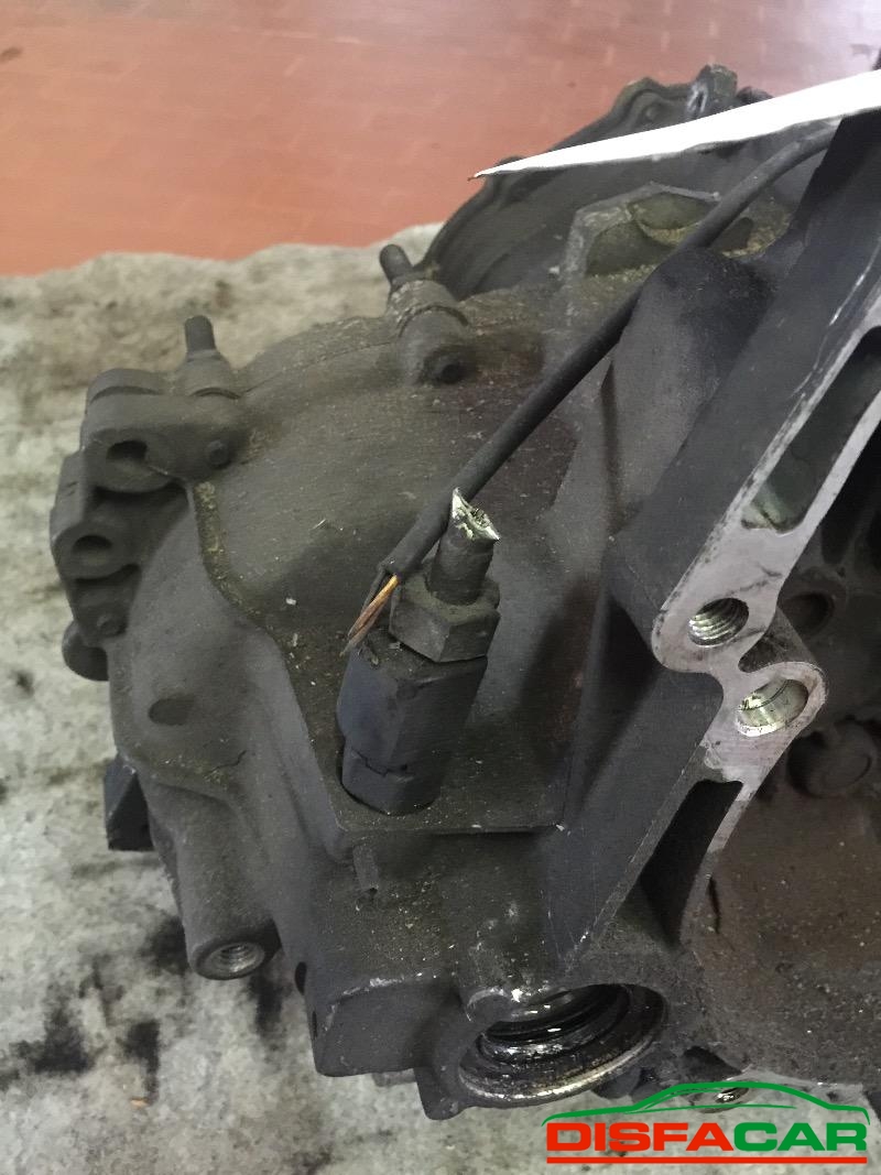 Cambio usato Ford Escort 1995, codice L1E – foto 2 di 4
