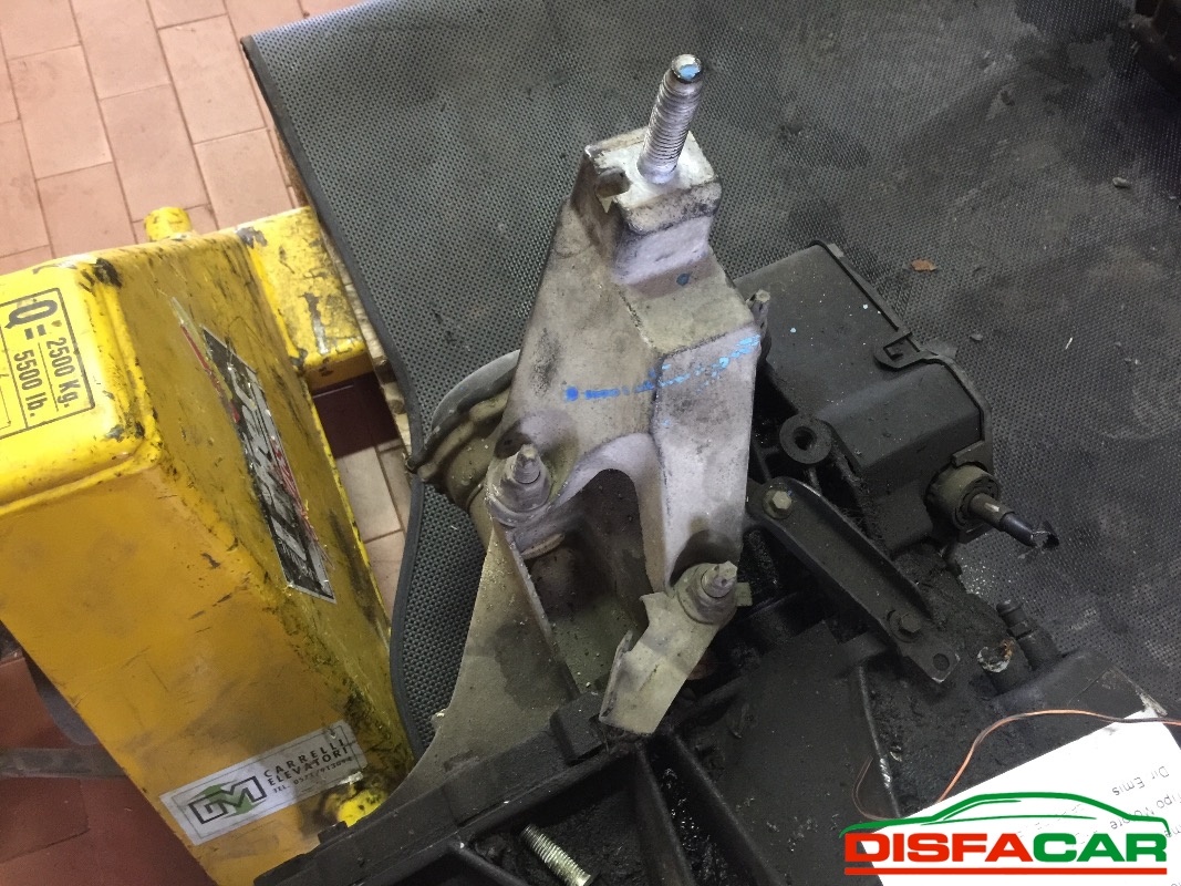 Cambio usato Ford Focus 1998, codice FYDA – foto 6 di 6
