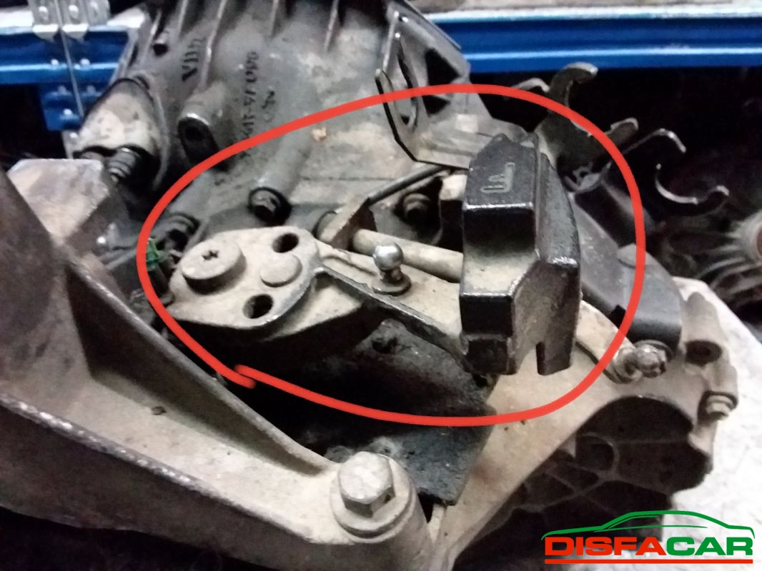 Cambio usato Ford Focus 2001, codice F9DA – foto 9 di 12