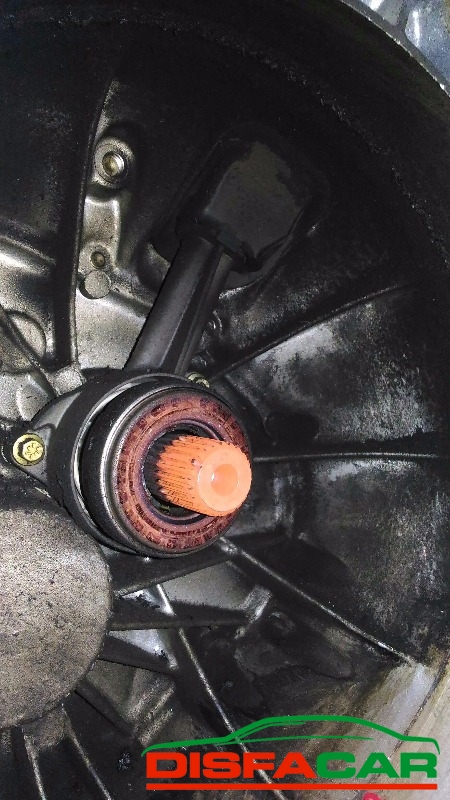 Cambio usato Ford Focus 2001, codice F9DA – foto 2 di 12