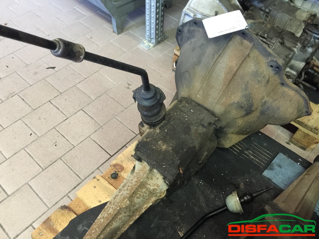 Cambio usato Ford Transit 1979, codice YORK4AA – foto 4 di 5