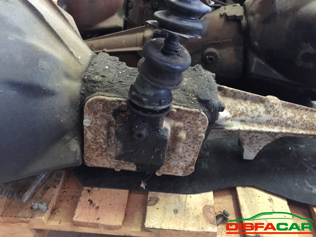 Cambio usato Ford Transit 1979, codice YORK4AA – foto 2 di 5
