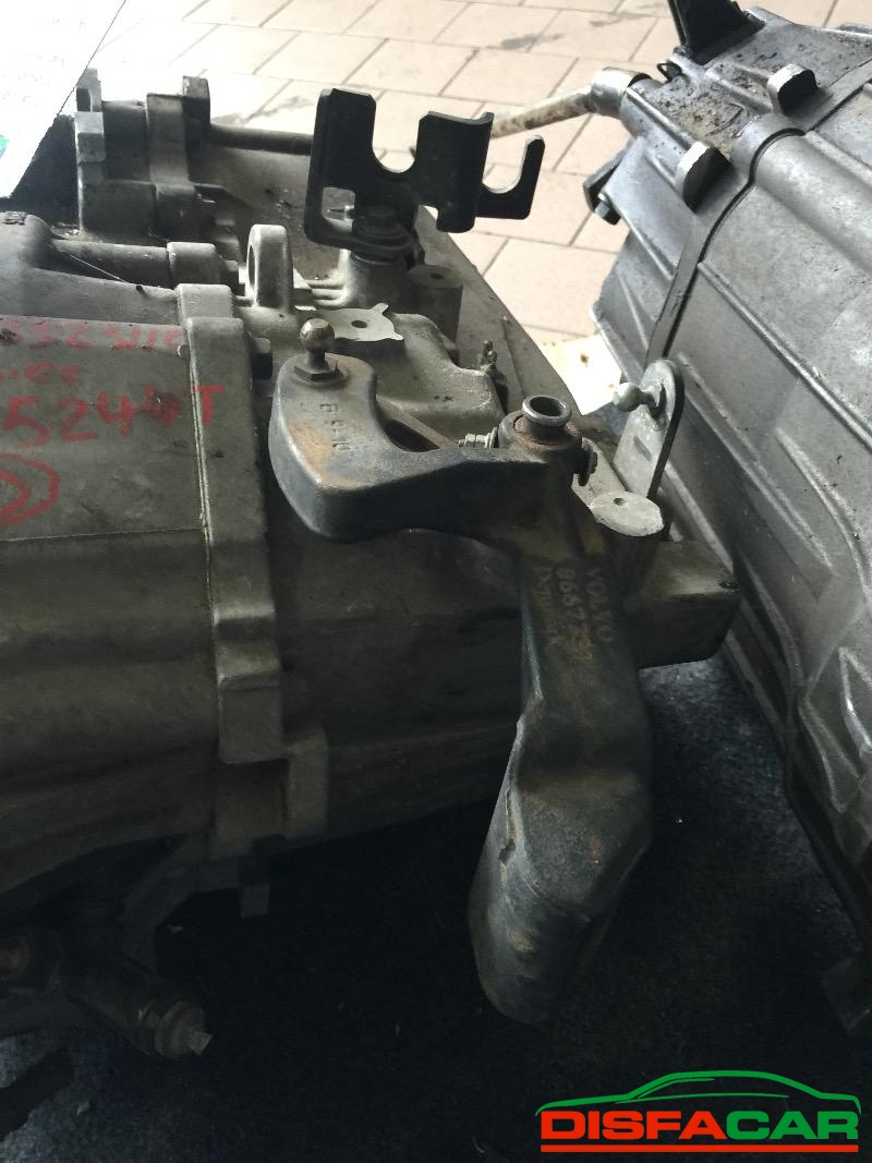 Cambio usato Volvo S60 2000, codice D5244T – foto 3 di 5