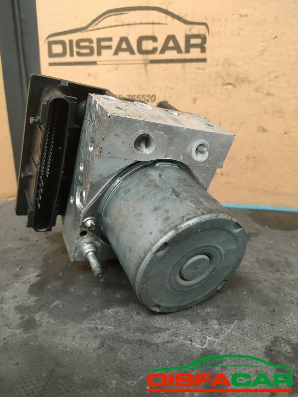 Centralina ABS usata Smart ForTwo 2004, codice 0265234306 – foto 2 di 9