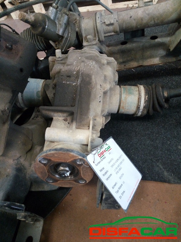 Assale anteriore con differenziale 4x4 usato Daihatsu Terios 1a. SERIE. 4wd(PINZA SX VENDUTA) 1997, codice… – foto 2 di 9