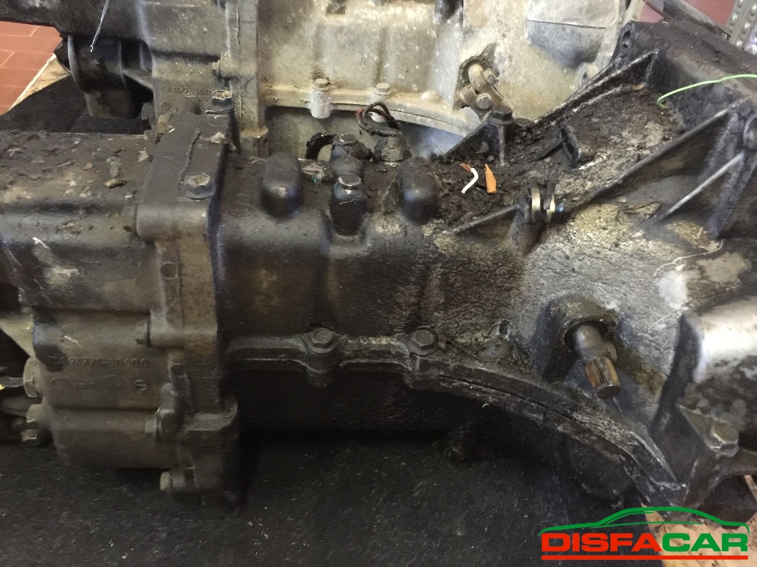 Cambio usato Suzuki SJ Samurai 1985, codice F10A – foto 3 di 7