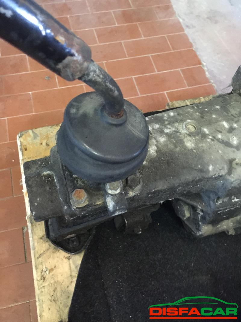 Cambio usato Suzuki SJ Samurai 1985, codice F10A – foto 5 di 7