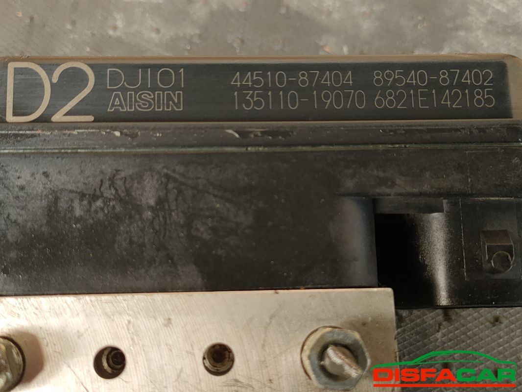 Centralina ABS usata Daihatsu Terios 1A SERIE 4x4 1997, codice 44510-87404 – foto 3 di 9