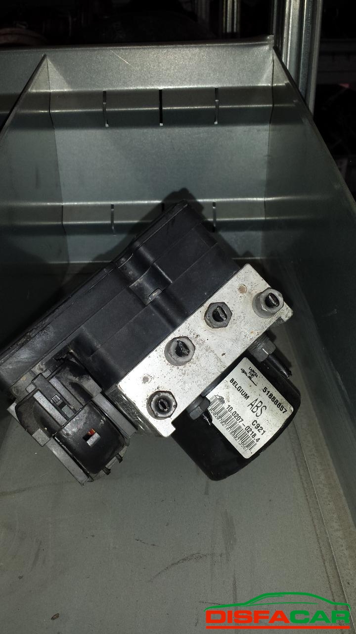Centralina ABS usata Fiat Doblo, codice 51888857 – foto 2 di 2