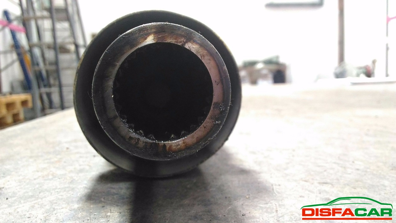 Albero di trasmissione usato Suzuki Vitara 1991, codice G16A – foto 5 di 8