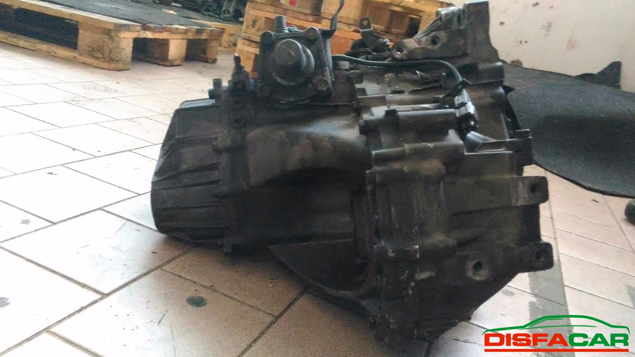 Cambio usato Toyota Corolla 1999, codice 1ZZFE – foto 5 di 8