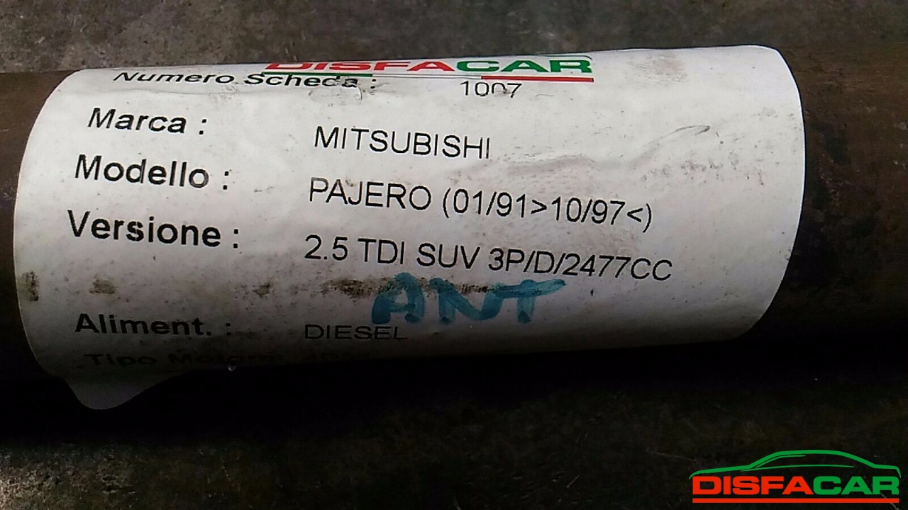Albero di trasmissione usato Mitsubishi Pajero PASSO LUNGO 1986, codice 4D56 – foto 9 di 9