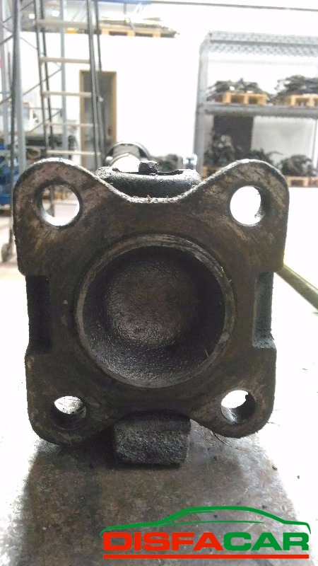 Albero di trasmissione usato Mitsubishi Pajero PASSO LUNGO 1986, codice 4D56 – foto 5 di 9