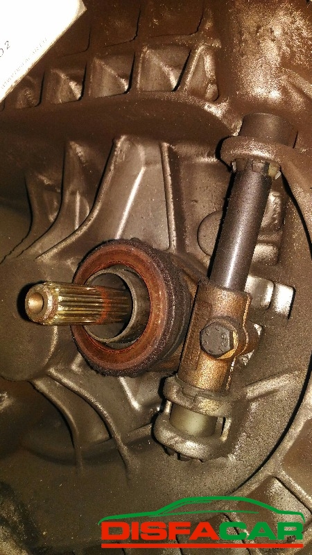 Cambio usato Opel Corsa 1993, codice X14XSZ – foto 3 di 7