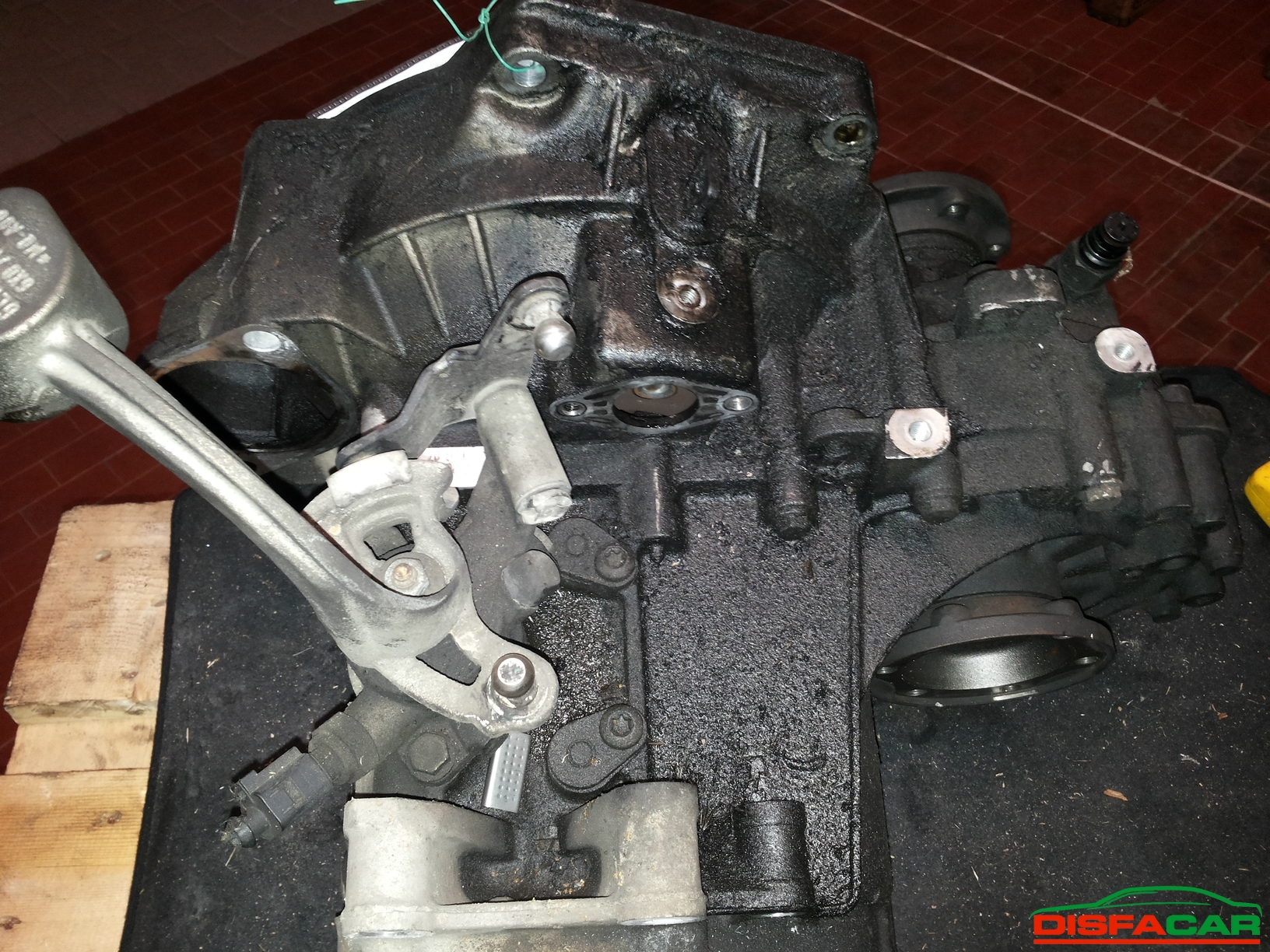 Cambio usato Volkswagen Polo 1994, codice AMF – foto 2 di 5