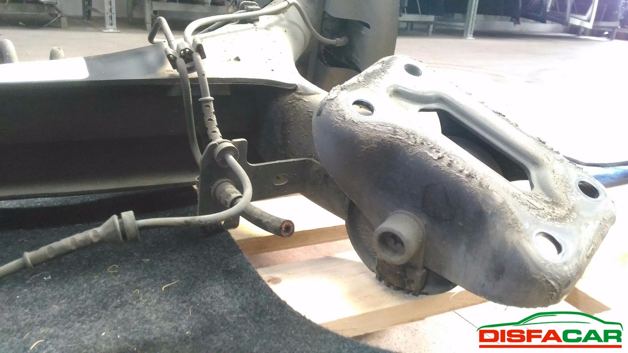 Assale posteriore usato Citroën DS4 2011, codice RHH – foto 10 di 11