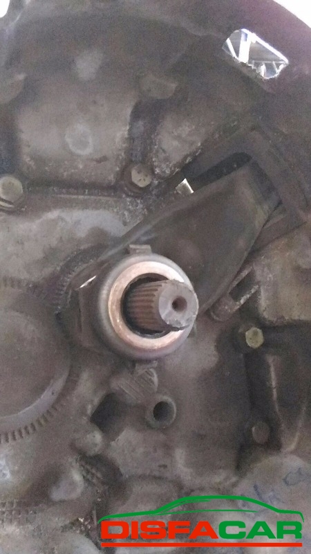 Cambio usato Renault Kangoo 1997, codice E7JC6 – foto 2 di 11