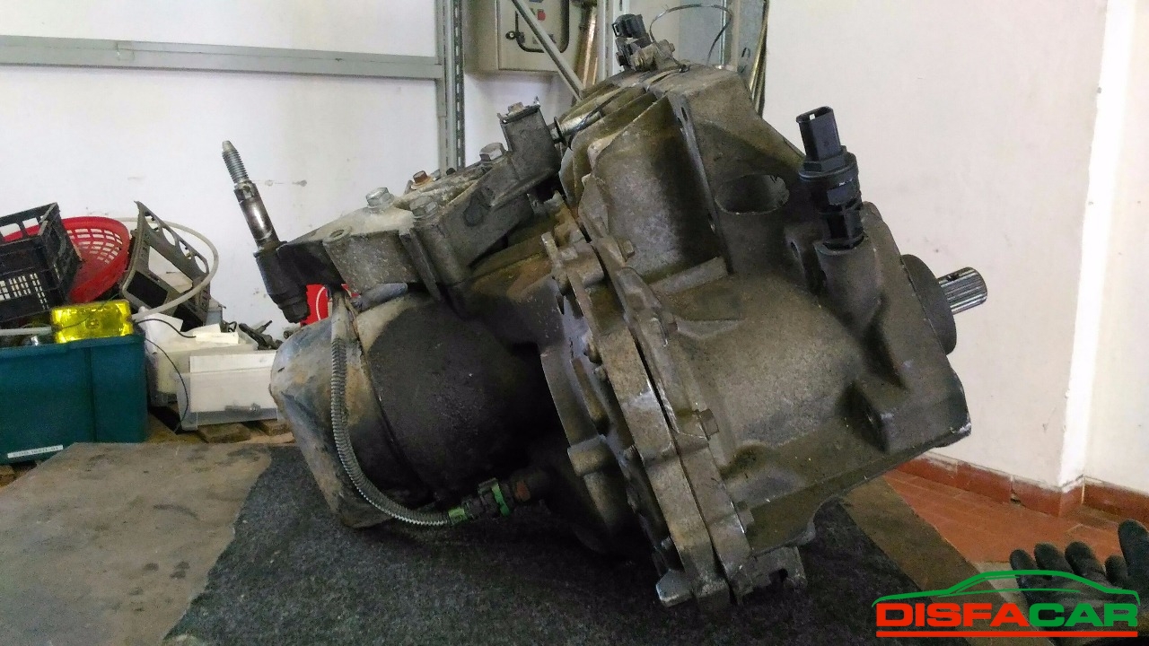 Cambio usato Renault Kangoo 1997, codice E7JC6 – foto 10 di 11