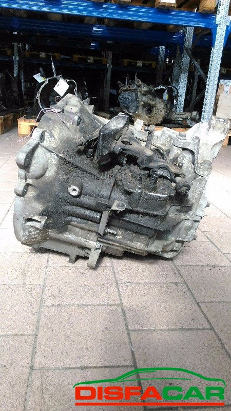 Cambio usato Volvo V50 2004, codice 4m5r7002ce – foto 3 di 9