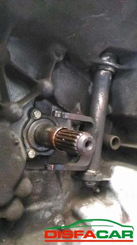 Cambio usato Nissan Micra K11 1998, codice VJZ – foto 2 di 8
