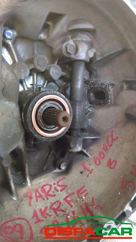 Cambio usato Toyota Yaris FRP YARIS 4 serie 2005, codice 1KRFE – foto 2 di 11